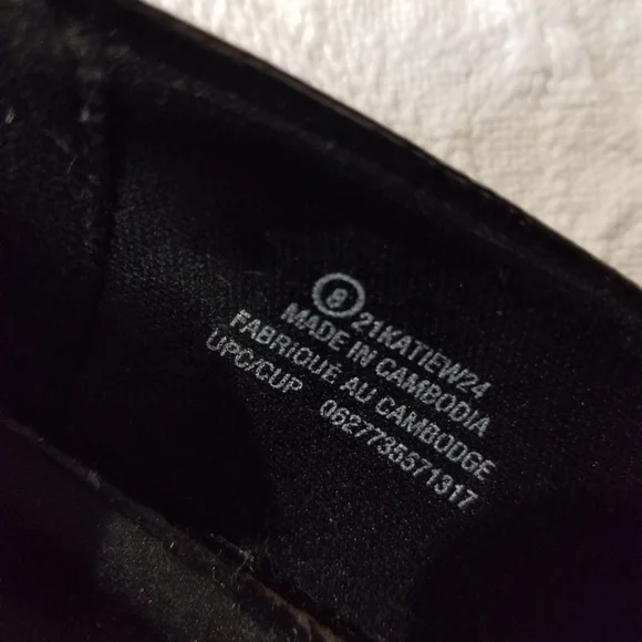 Mod Balletcore Patent Jewel Buckle Mary Jane Flats - Picture 7 of 8